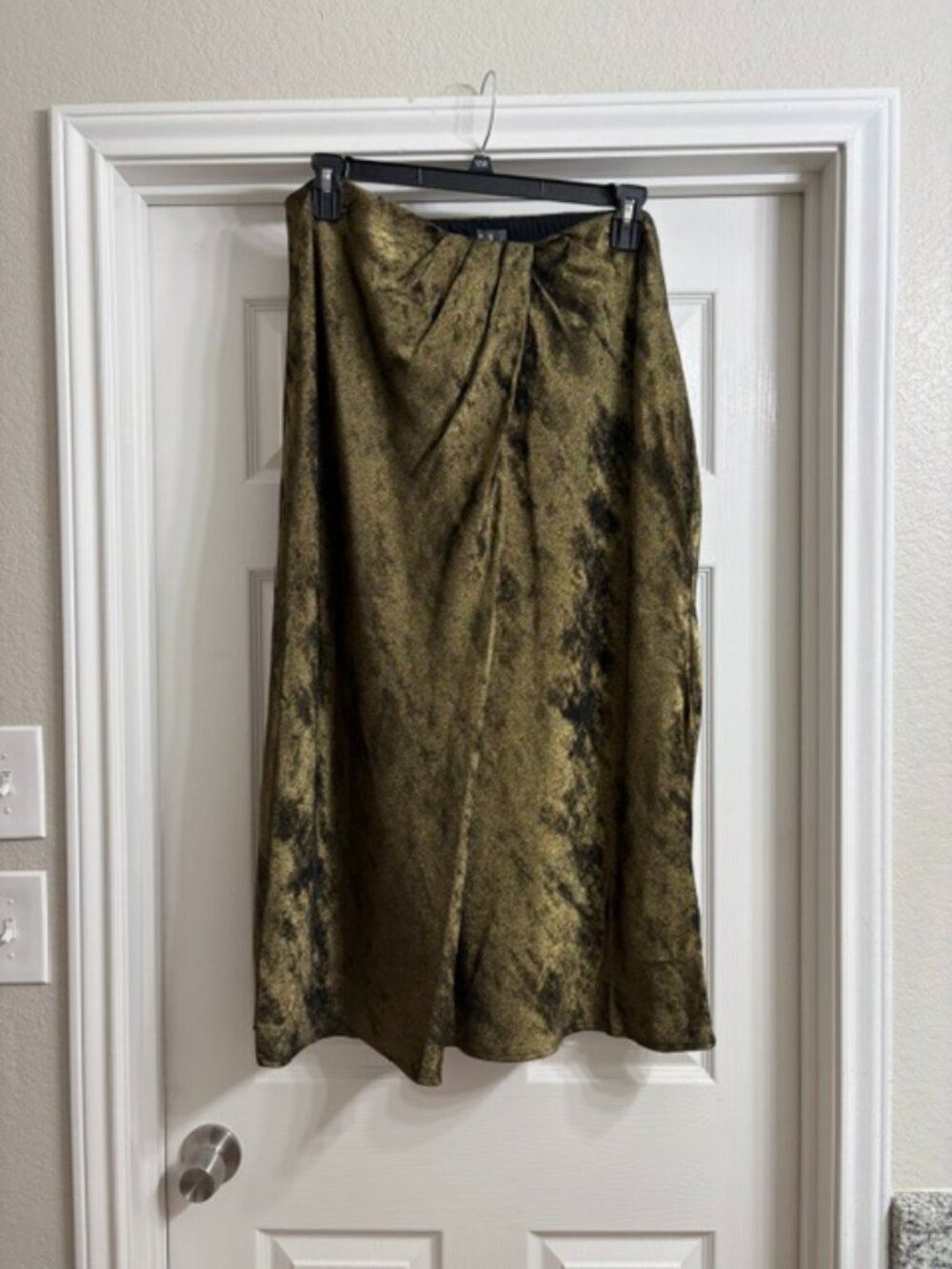 Worthington Brand Women's Gold and Black Skirt, Size XXL (NWT)